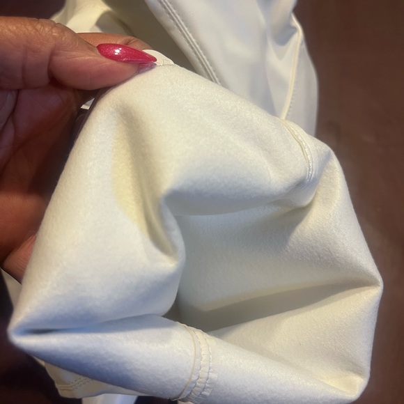 Elegant White Knee-High Women's Boots - Picture 11 of 15